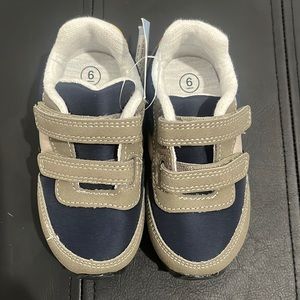 Cat & Jack boy shoes Forest green and blue Velcro size 6 toddler boy